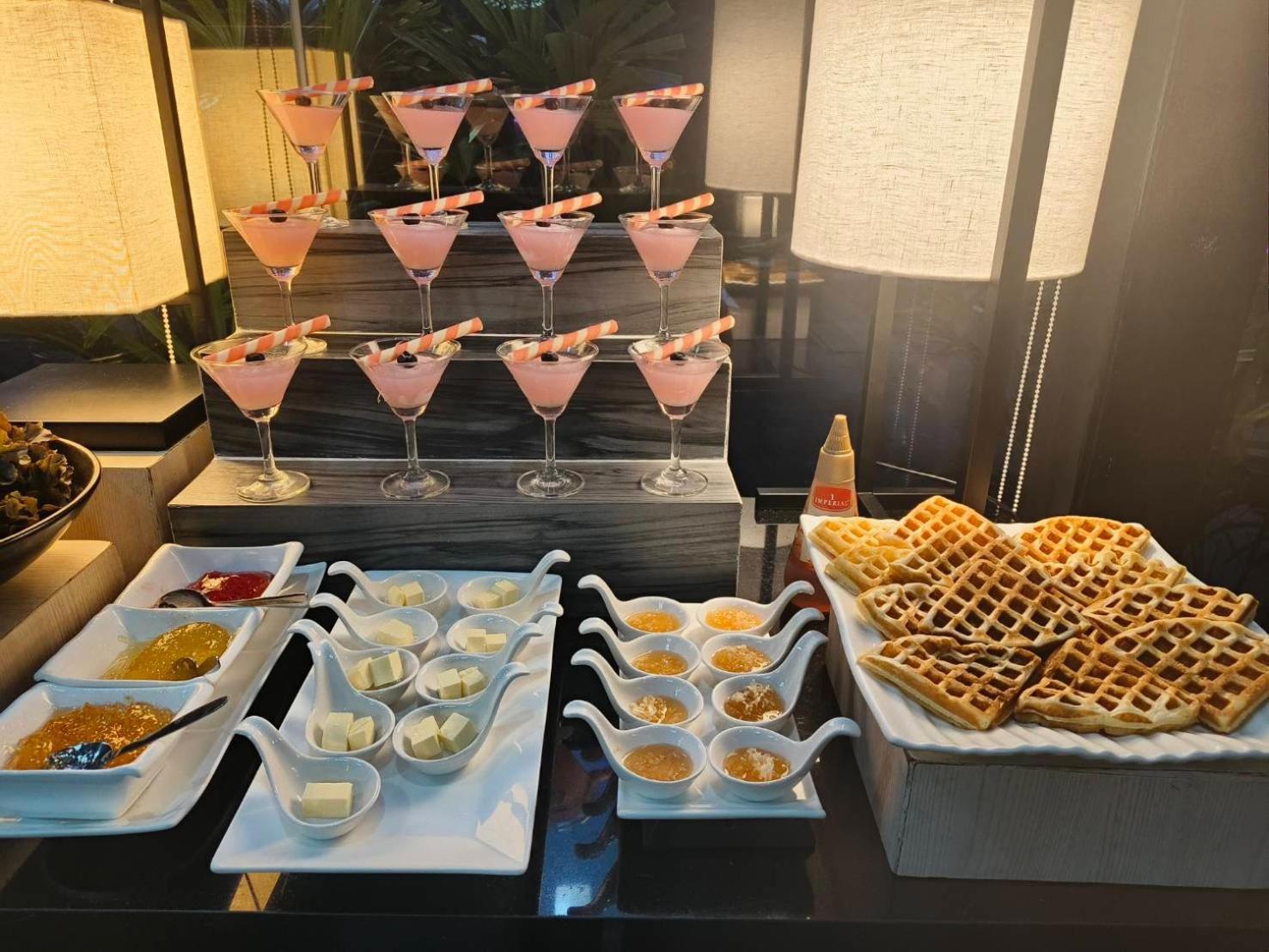 Arize Hotel Sukhumvit Bangkok Eksteriør bilde